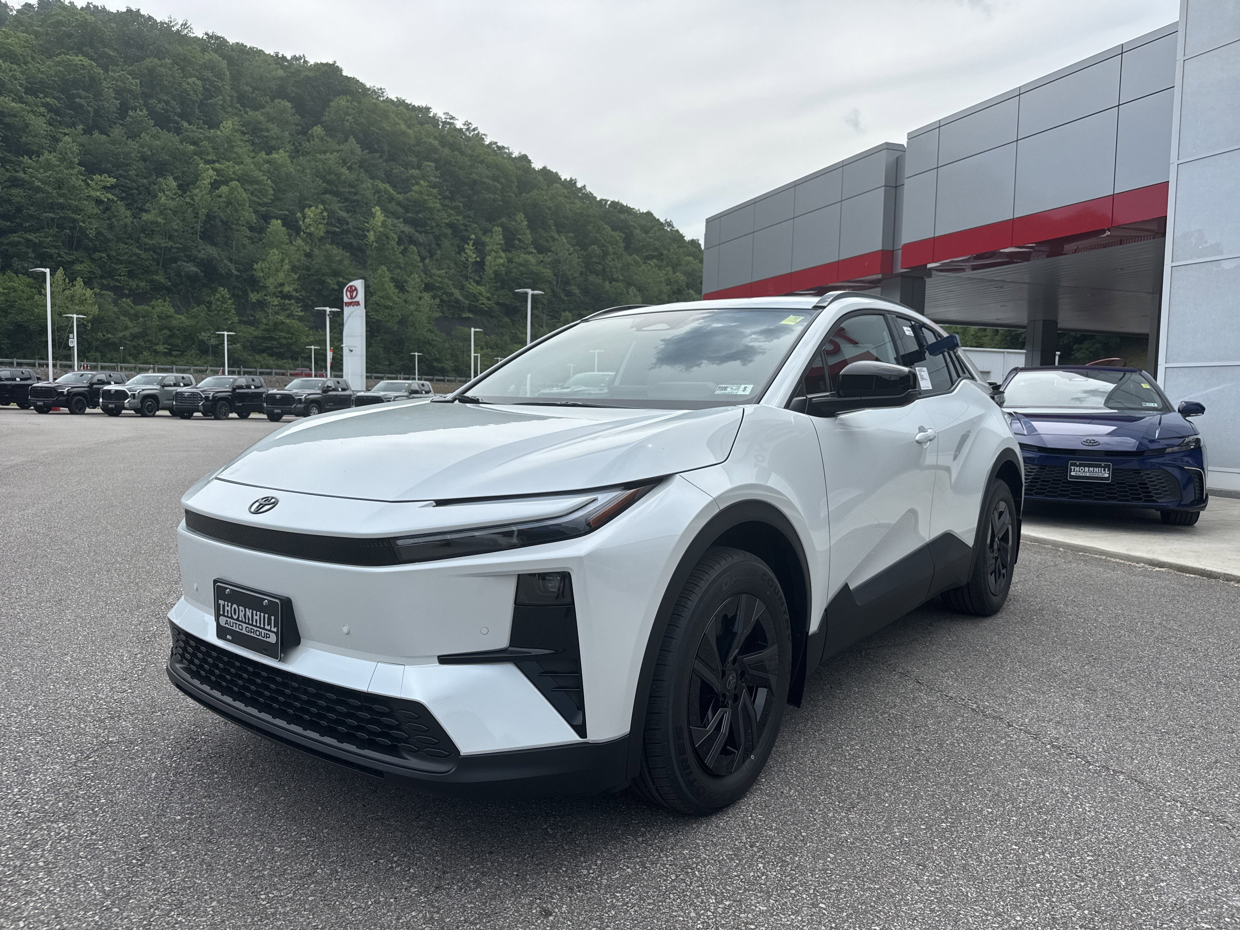 2026 Toyota C-HR SE