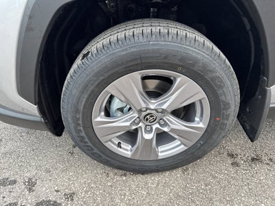 2025 Toyota RAV4 Hybrid XLE