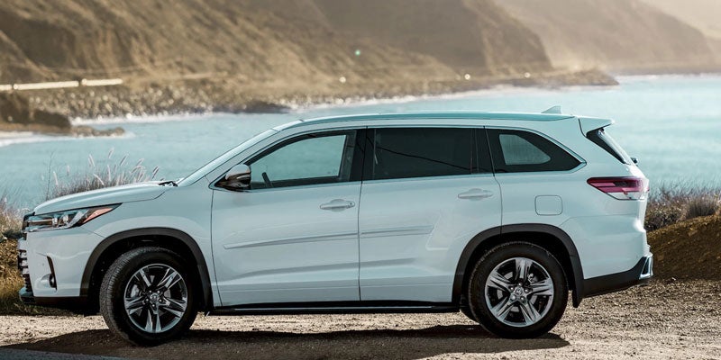 Thornhill Toyota in Chapmanville WV